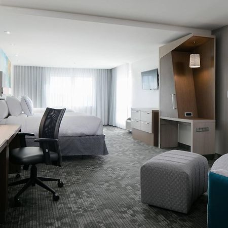 คอร์ตยาร์ด โอมาฮา เบลลูฟ แอท เบียร์ดมอร์ อีเวนต์เซ็นเตอร์ Hotel เบลวู ภายนอก รูปภาพ